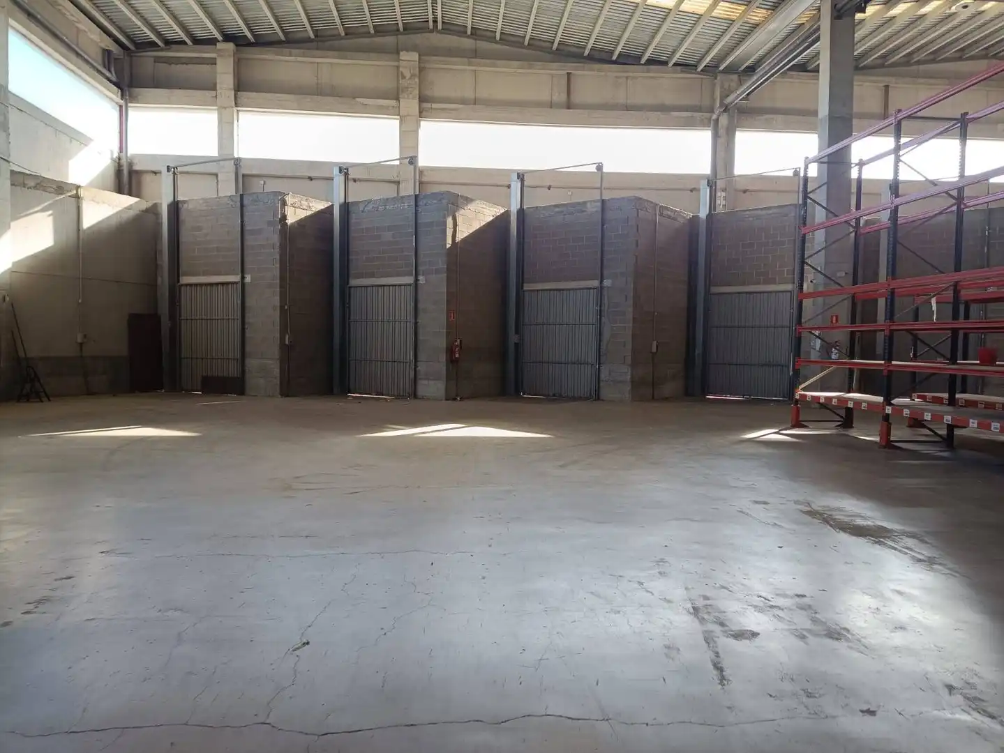 Nave Industrial en L'Hospitalet de Llobregat - Foto 2