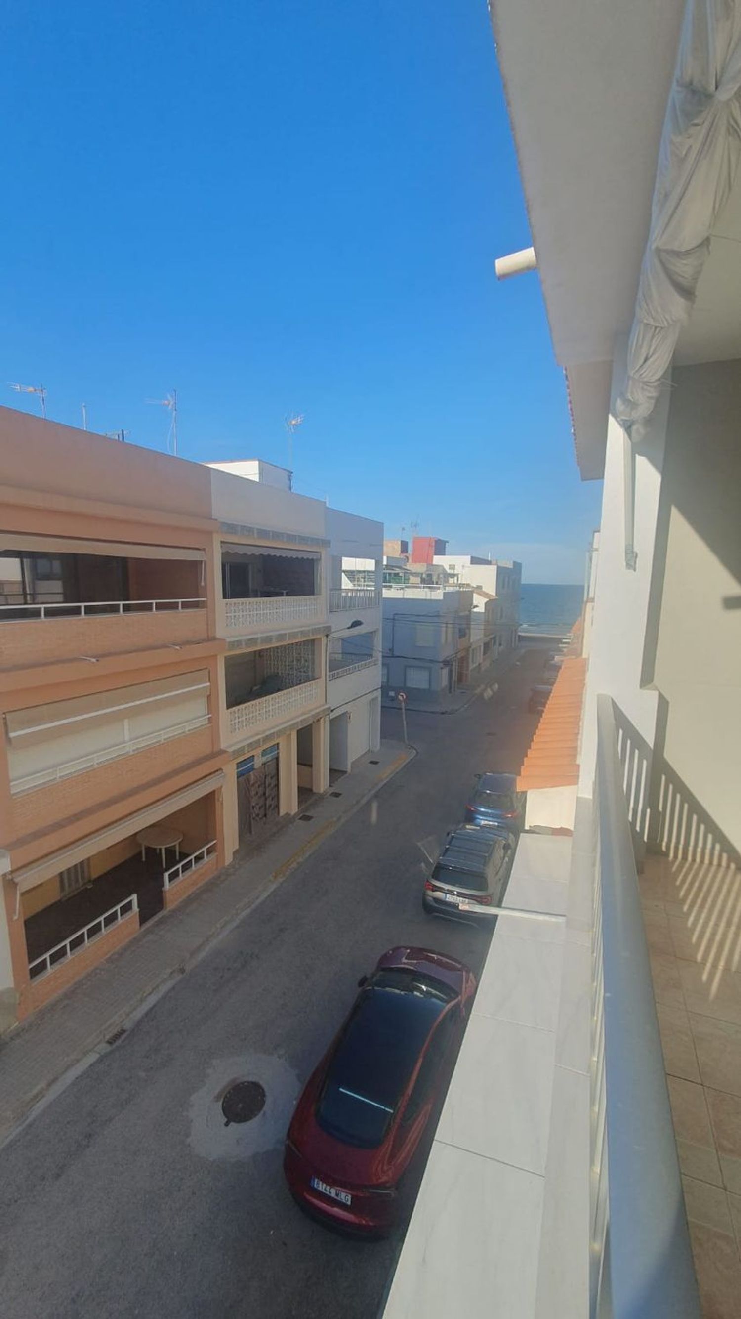 Piso en Calle de Bernat Esteve, 21 - Foto 4