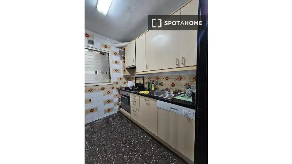 Piso en L'Hospitalet de Llobregat - Foto 15