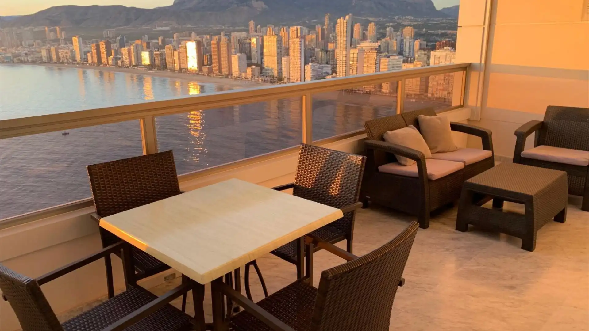 Piso en  Calle Alcalde Manuel Catalán Chana 24 - Foto 4