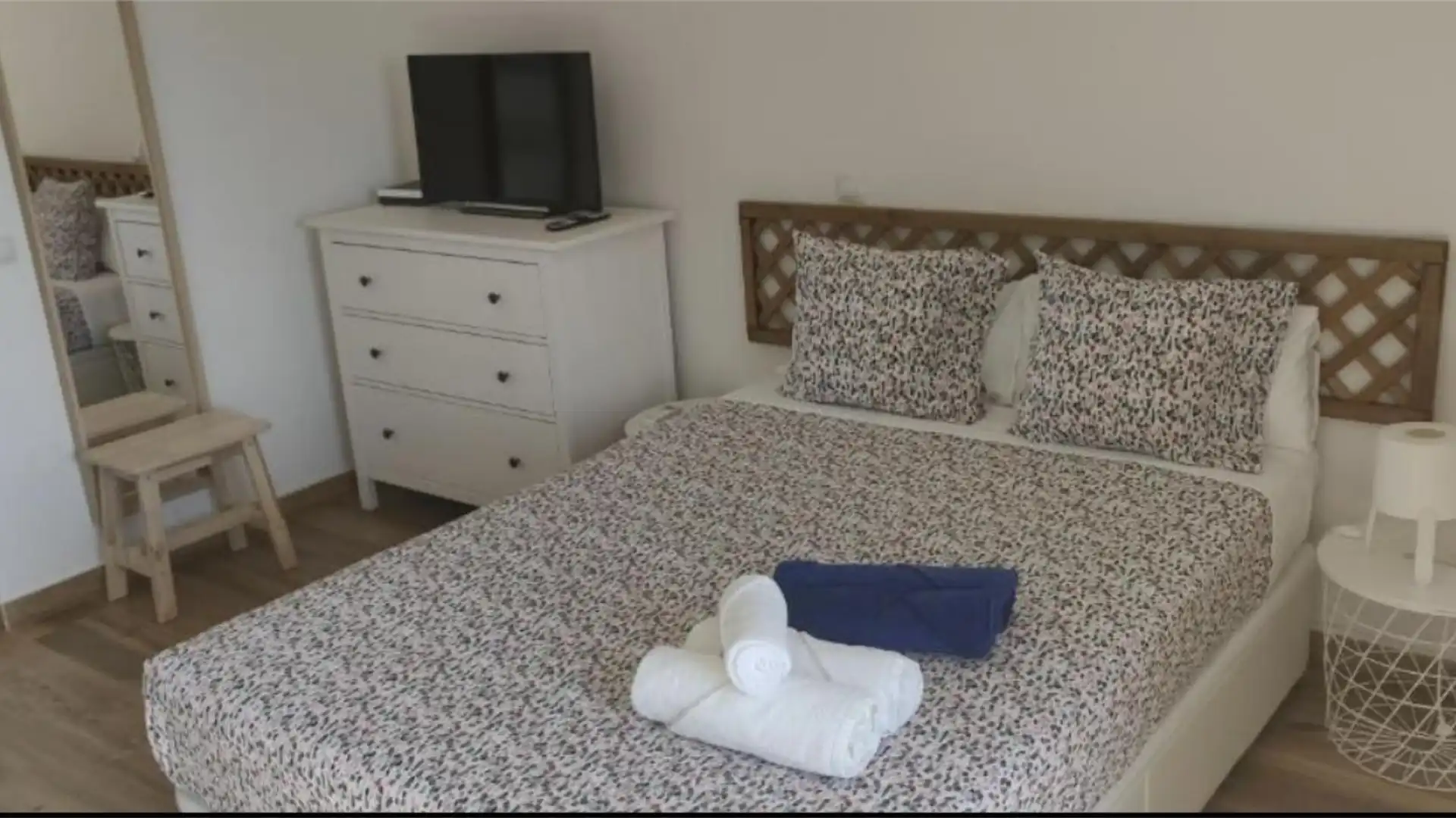 Piso en avenida Avenida Gamonal 12 - Foto 3