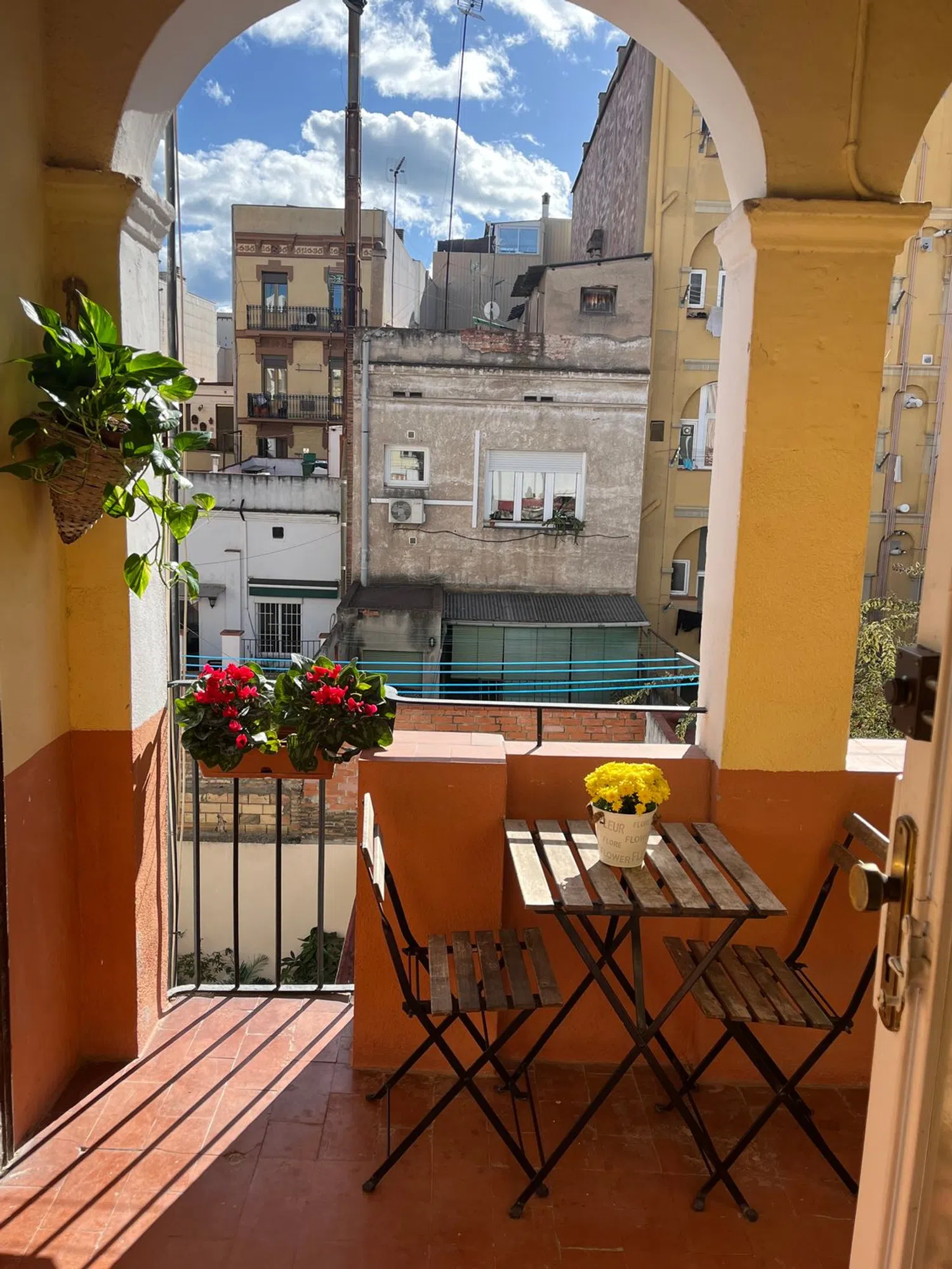 Piso en calle del Penedès, 5 - Foto 2