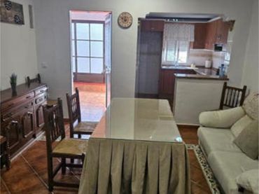Piso en avenida principal - Foto 1