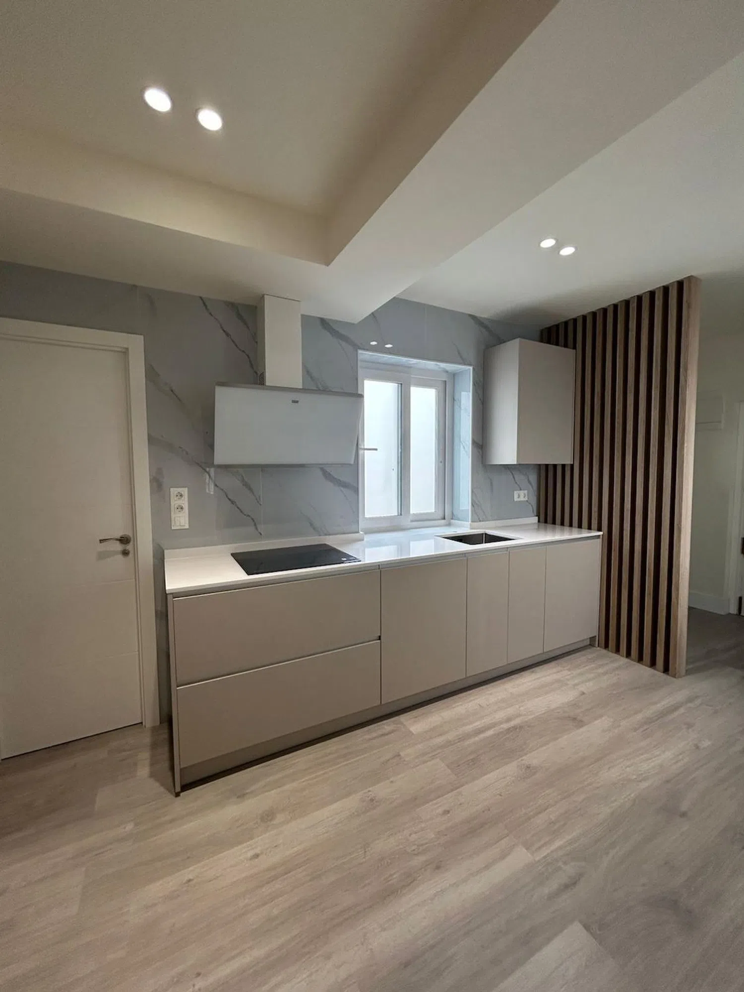 Piso en calle Alcalá, 438 - Foto 2