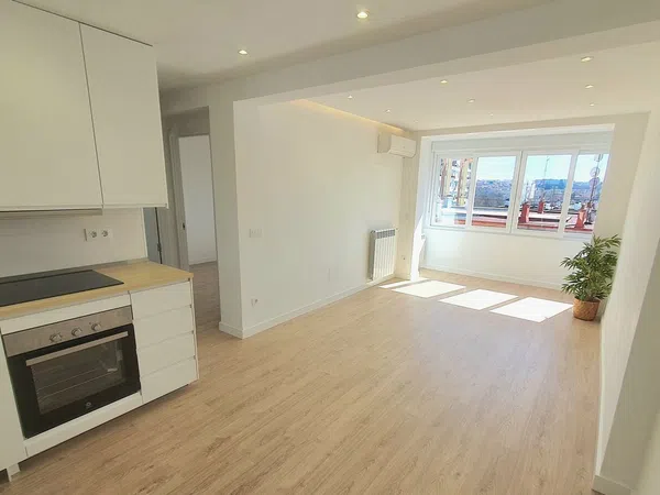 Piso en calle Chantada, 23