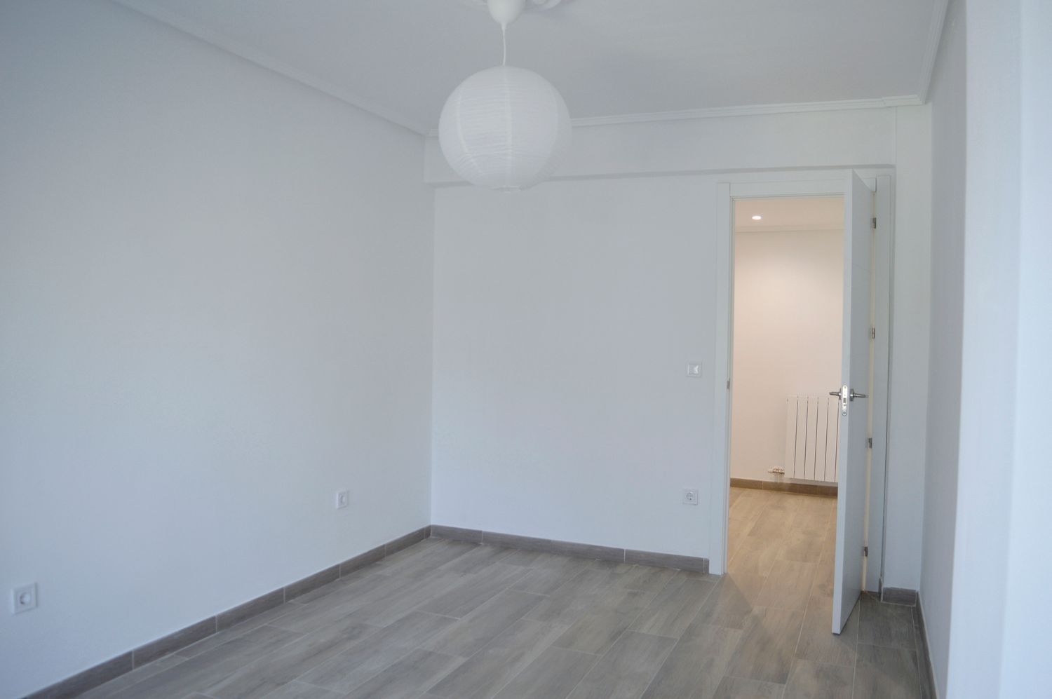 Piso en via de Ramón Pignatelli, 45 - Foto 5