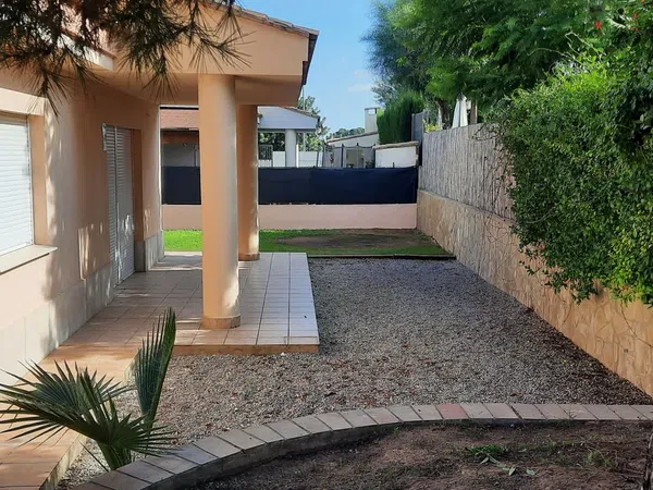 Casa o chalet independiente en Calle Poqueta Nit, 33, La Conarda-Montesano, La Conarda-Montesano - Foto 3