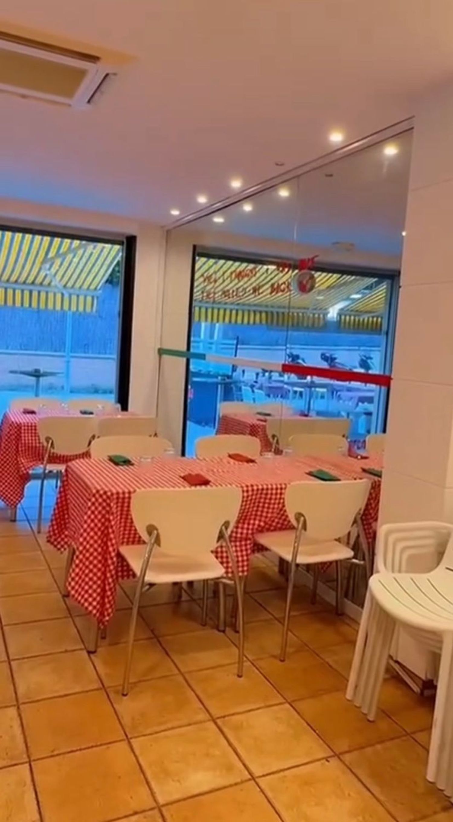 Local en Restaurante en Avenida 310, 310, Montmar, Montmar - Foto 2