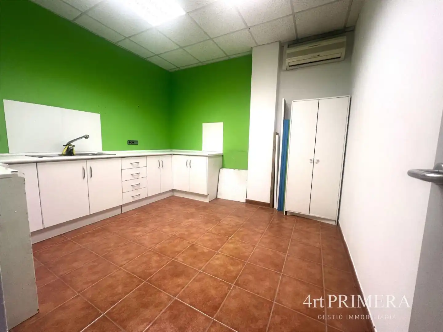 Local comercial en  N-152z 83 - Foto 6