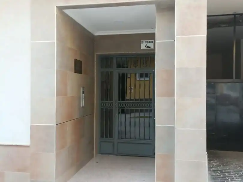 Piso en  Calle Sorolla 8 - Foto 5