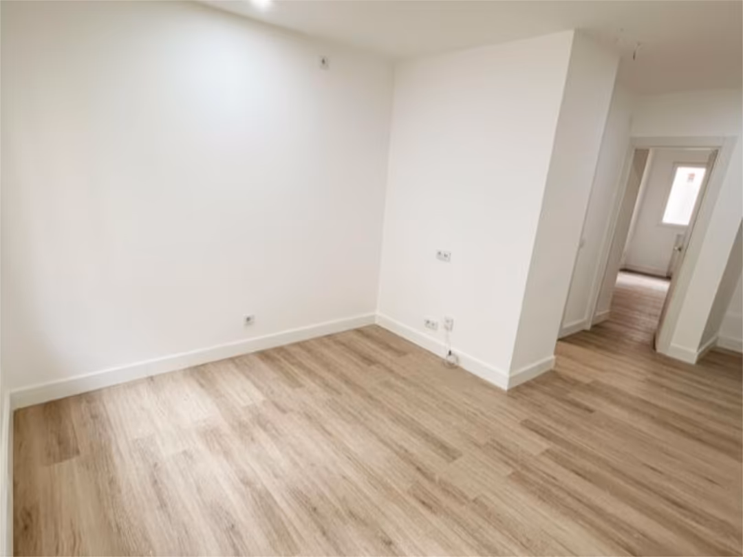 Piso en  Glorieta del General Álvarez de Castro 5 - Foto 3