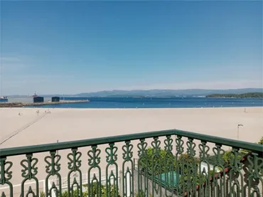 Piso en paseo de la playa Compostela - Foto 2