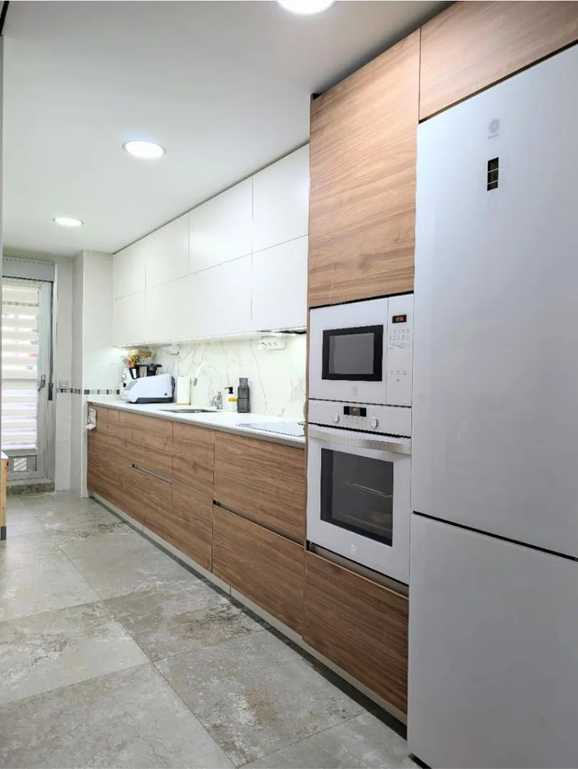 Piso en  Calle Santiago Rusiñol 64 - Foto 4