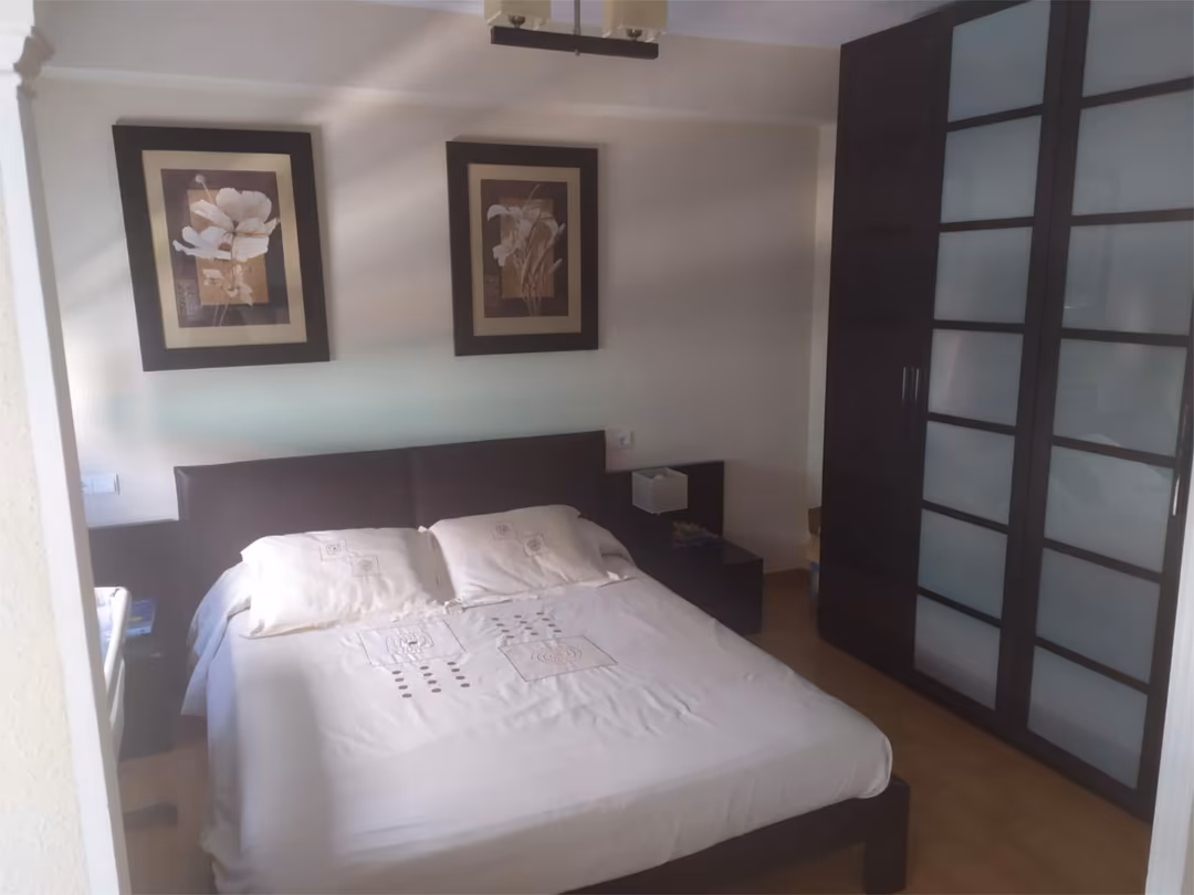 Piso en  Plaza del Conde de Priego 2 - Foto 4