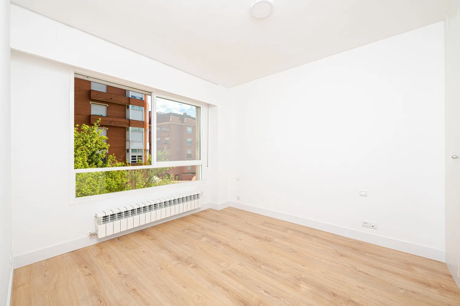 Piso en avenida del Papa Negro - Foto 9