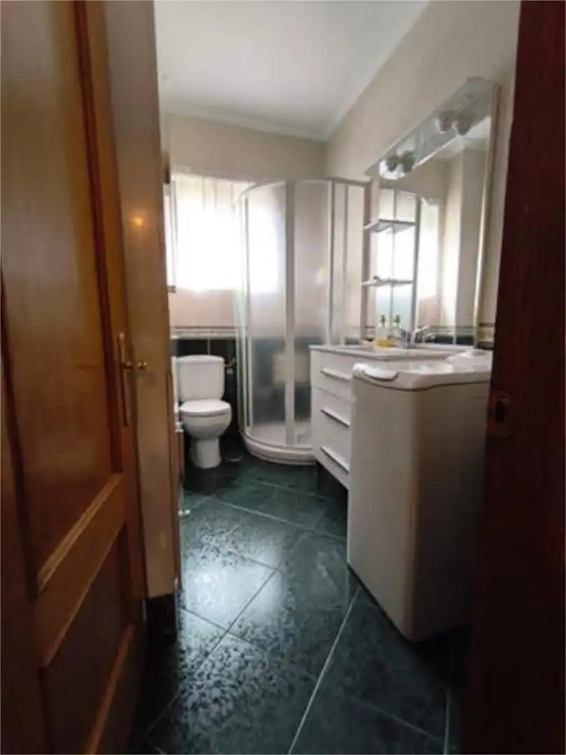 Piso en Moreda Aller - Foto 6