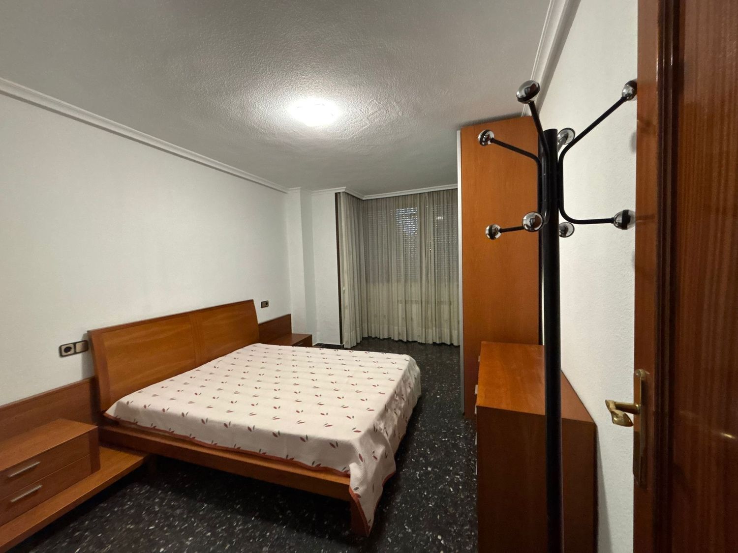 Piso en calle Isabel la Católica, 1 - Foto 3