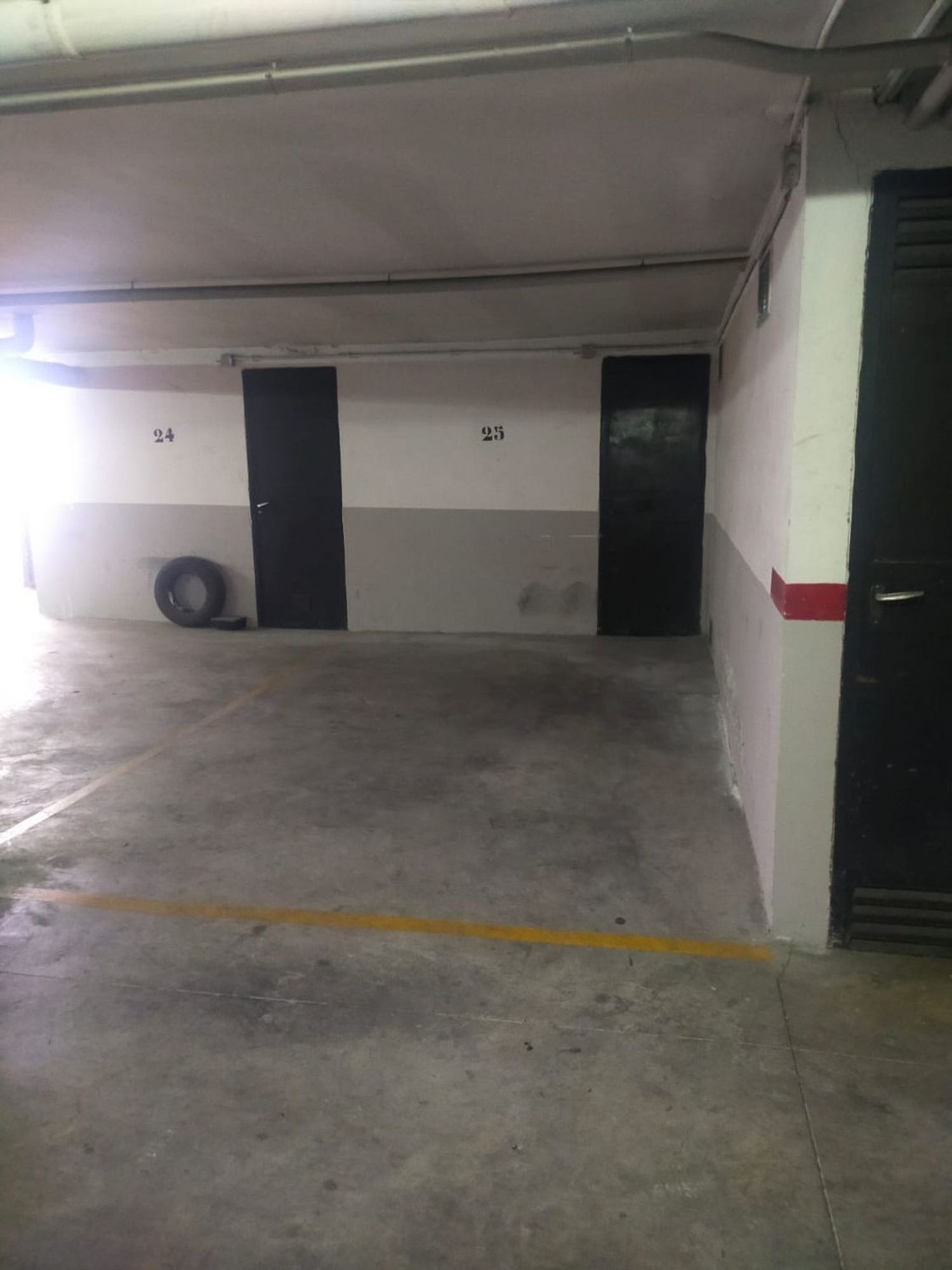 Garaje en Calle amberes, 10 - Foto 2