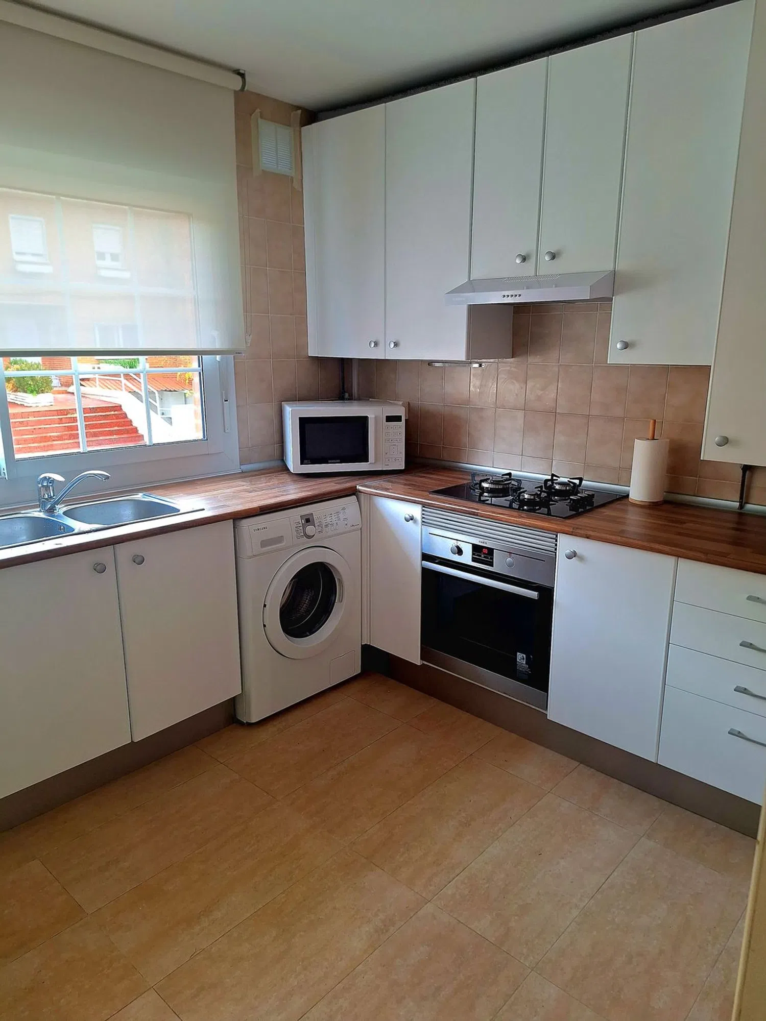 Chalet adosado en Villafranca del Castillo - Foto 2