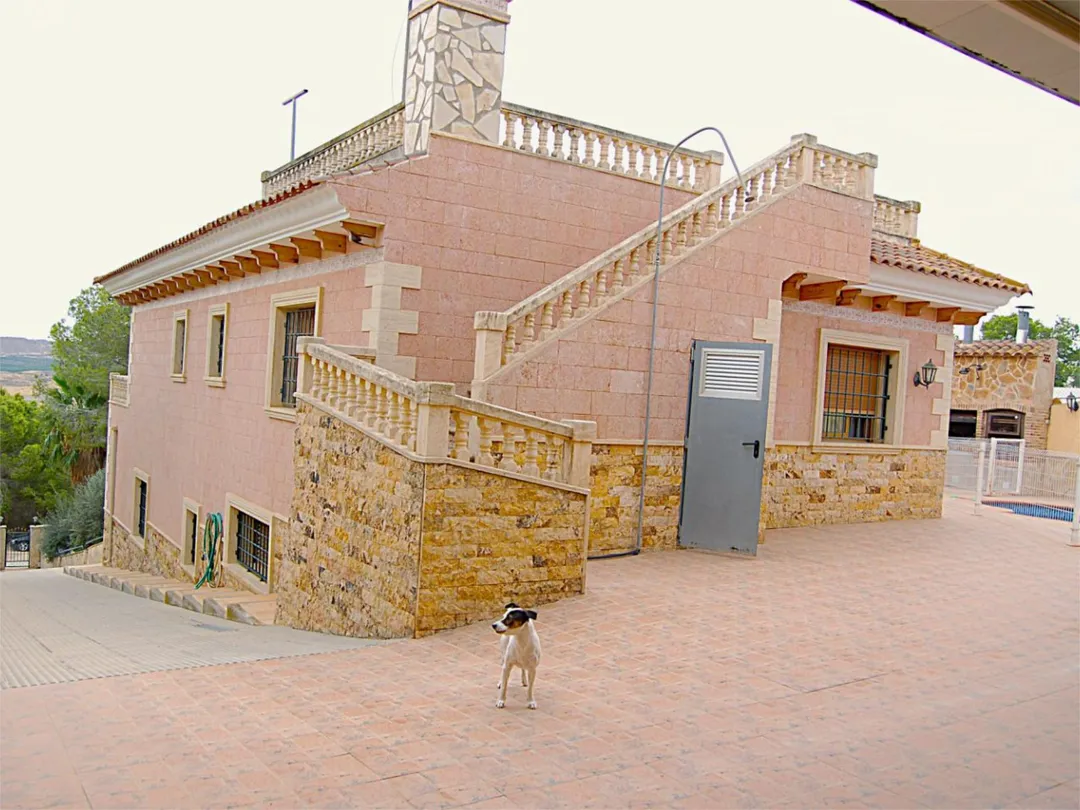 Chalet en  Urbanización la Pinada 37 - Foto 3