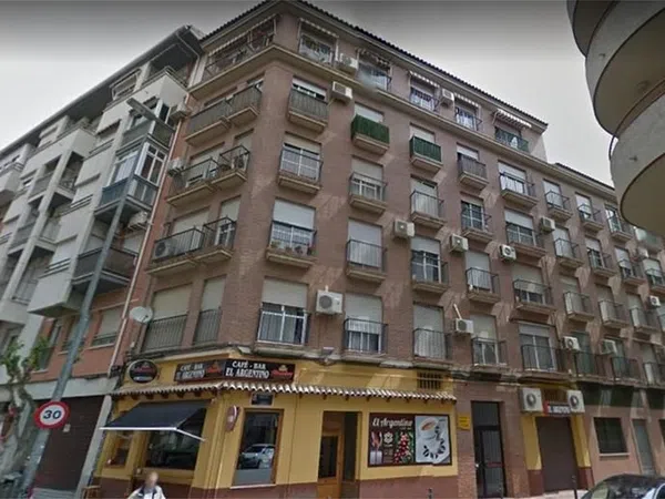 Piso en calle Ángel, 1
