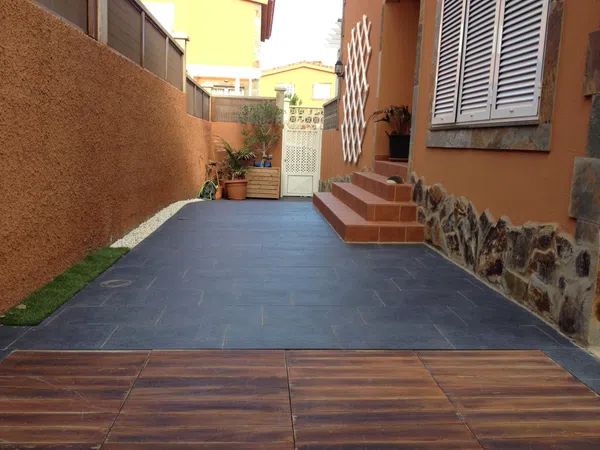 Chalet pareado en calle Alfandara, 14 - Foto 2