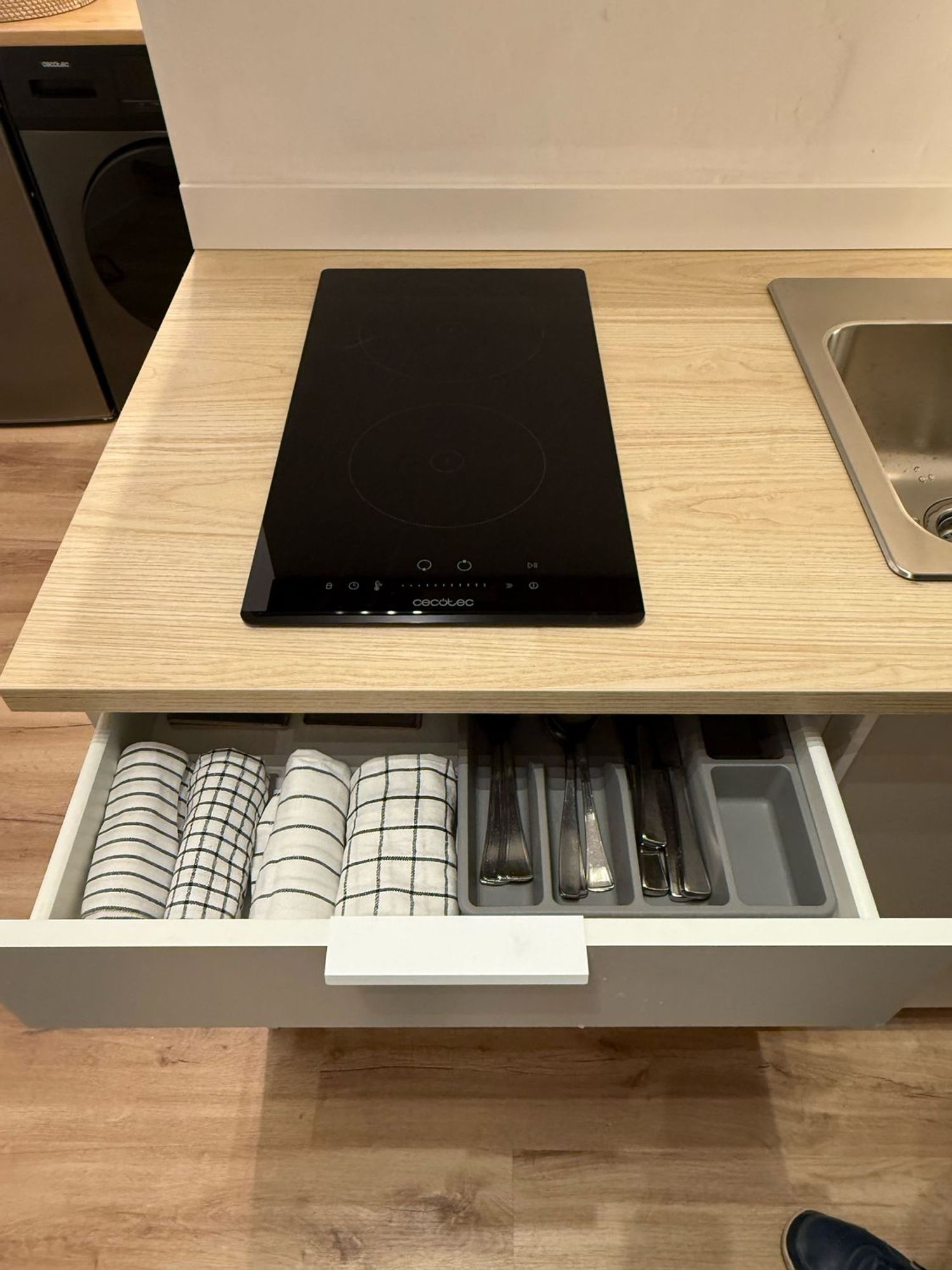 Estudio en avenida Lluís Companys i Jover, 27 - Foto 9