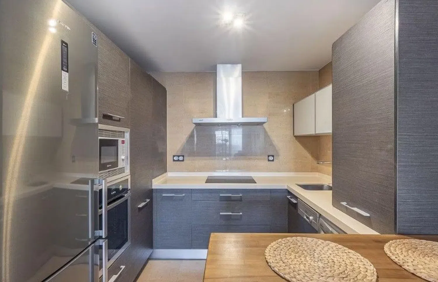 Piso en C. de El Escorial, 11 - Foto 4