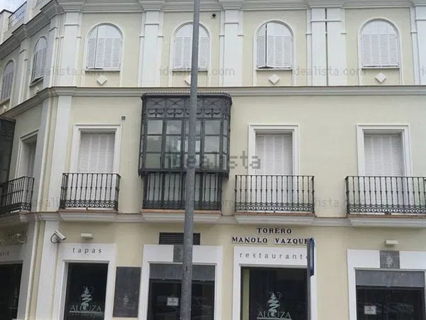 Piso en calle Huestes, 6