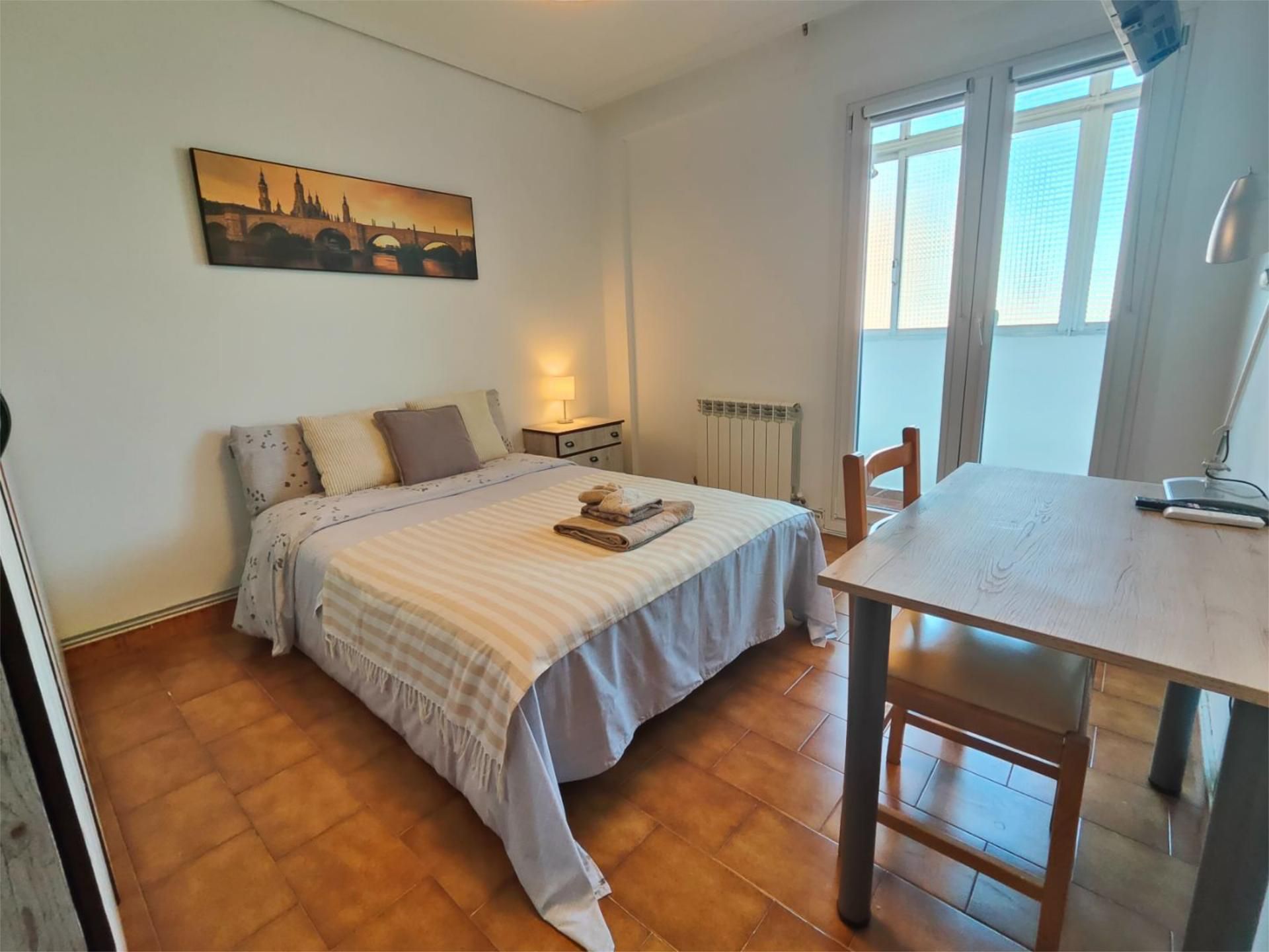 Piso en  Calle de Martín el Humano 25 - Foto 9