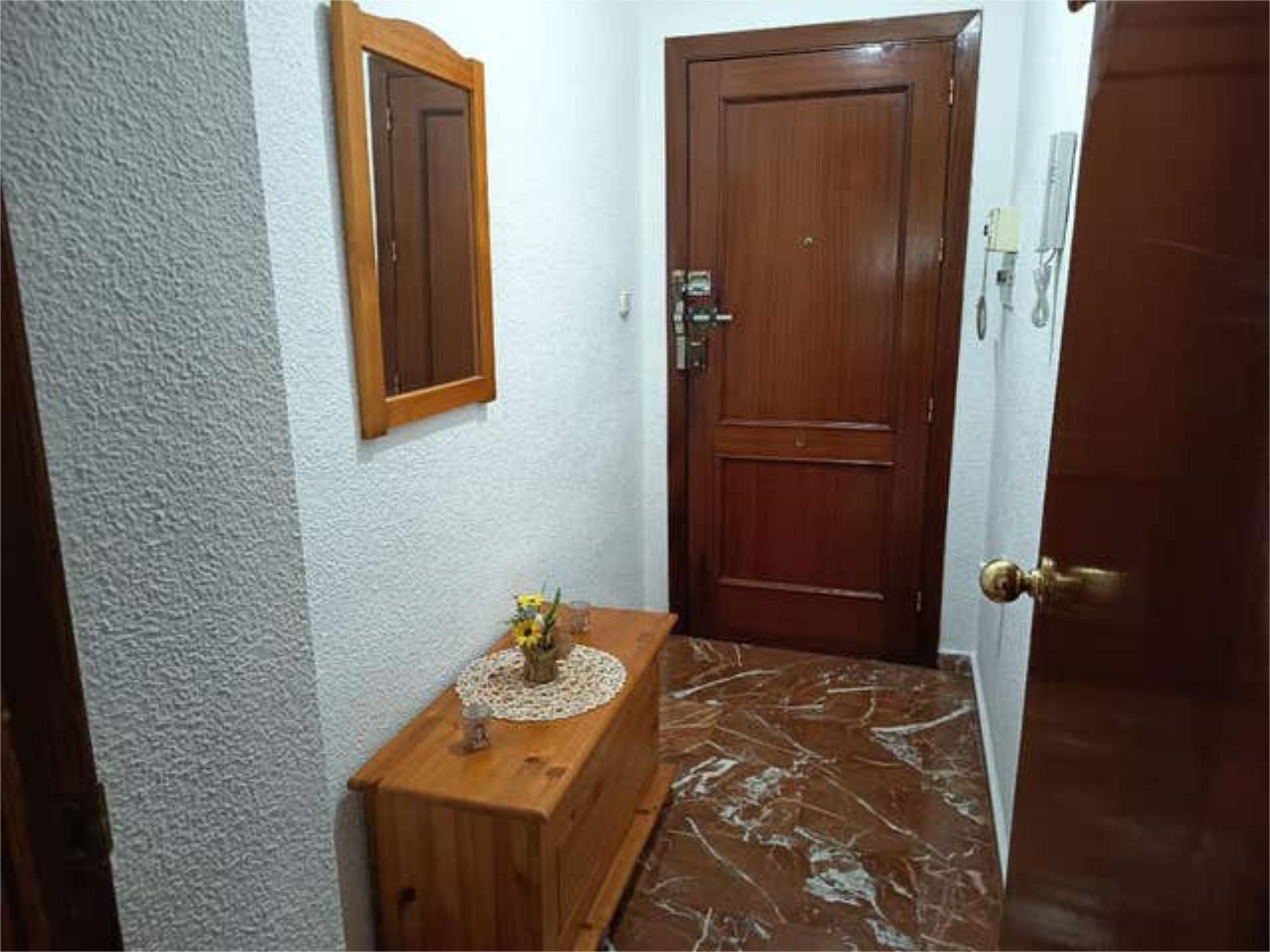 Piso en El Serrallo - Foto 3