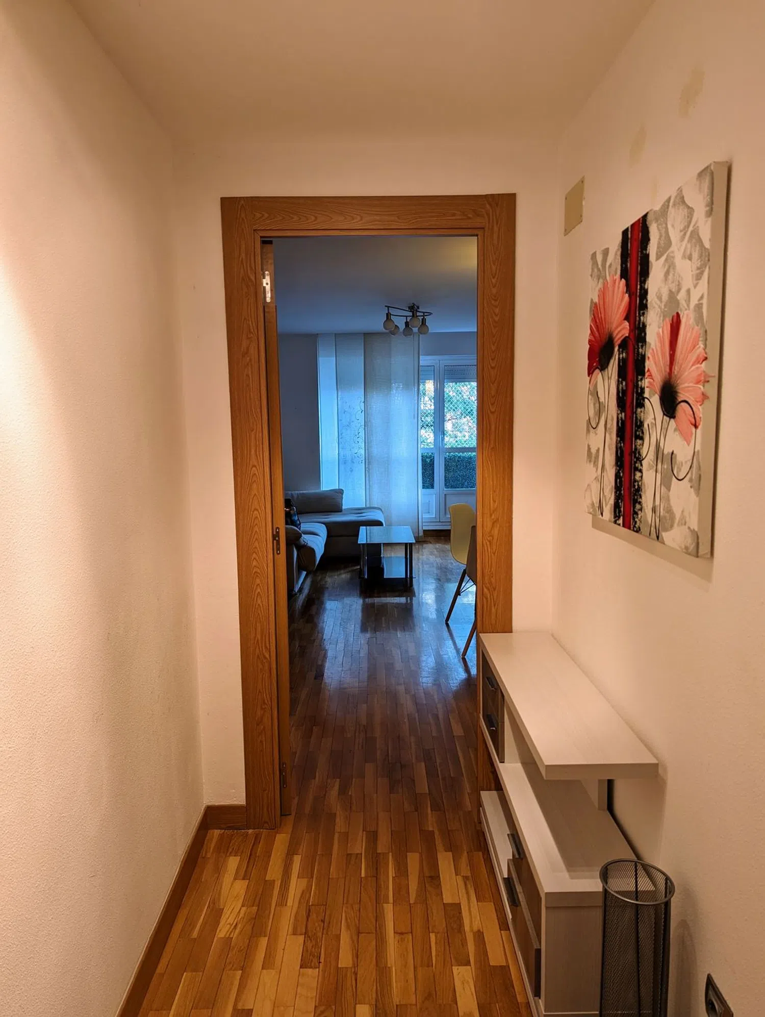 Piso en calle Concejo de Elcano, 18 - Foto 1