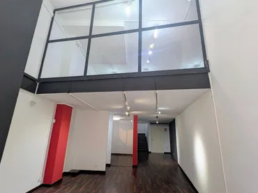 Local comercial en  Raval de Dins 7 - Foto 1