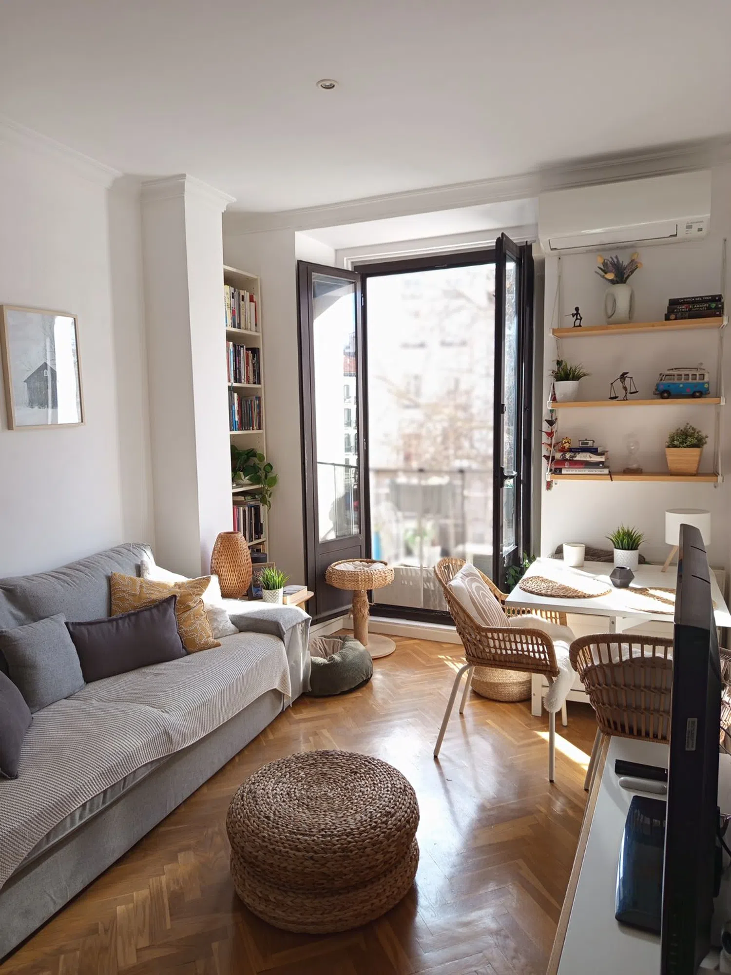 Piso en plaza de Tirso de Molina, 1