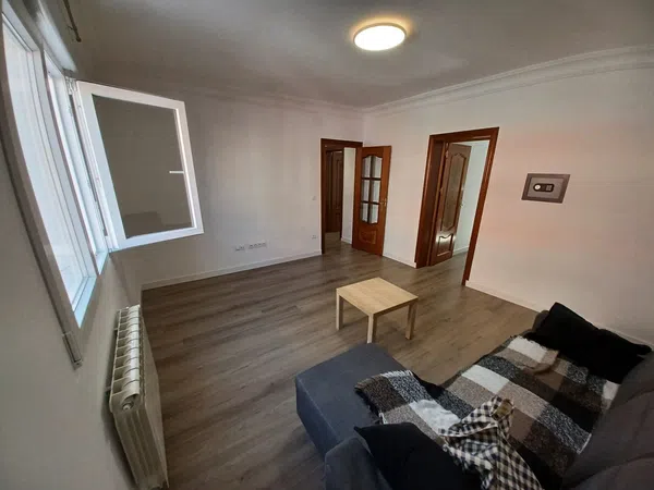 Piso en calle de los Yébenes, 165