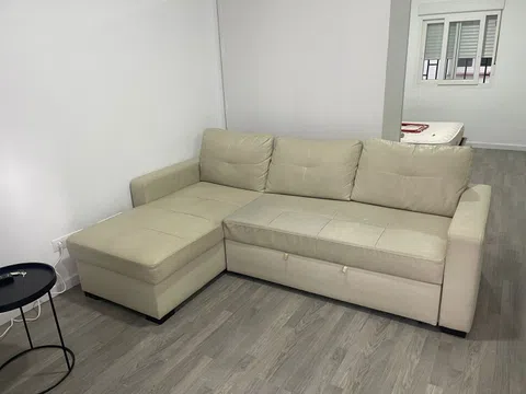 Piso en calle de Doña Mencía, 9