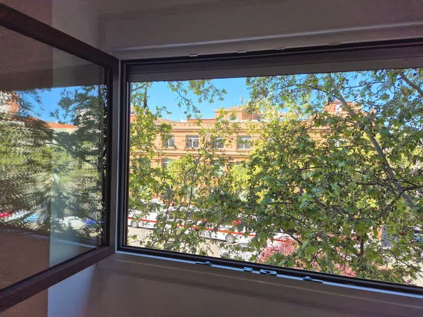 Piso en avenida del Doctor Federico Rubio y Galí, 1