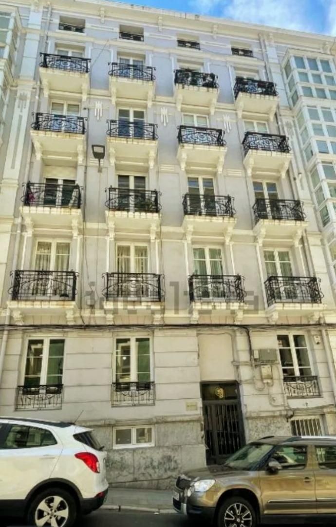 Planta baja en  Calle Camilo Alonso Vega 38 - Foto 1