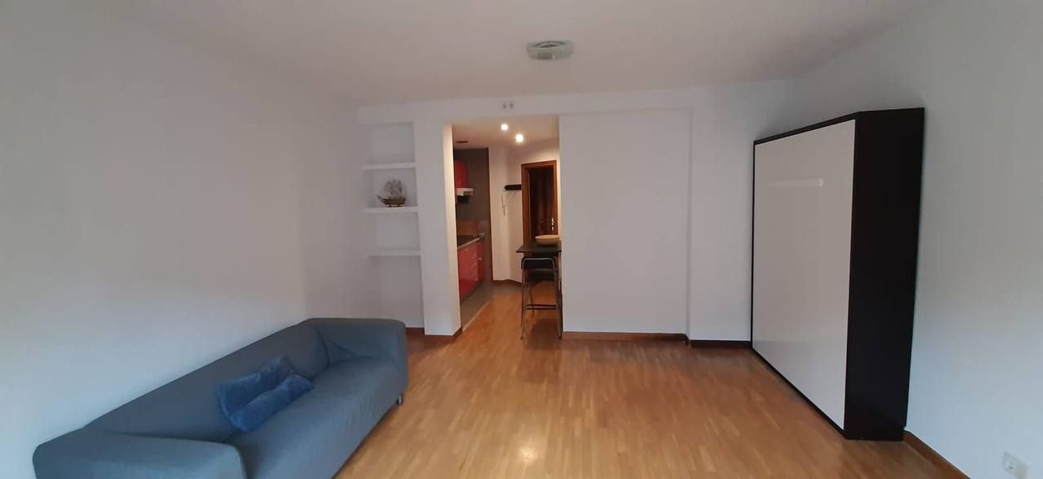 Estudio en calle Carolinas, 4 - Foto 1