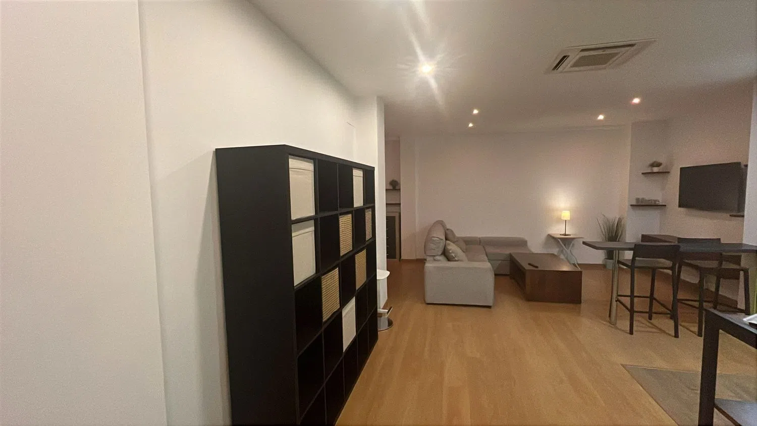 Estudio en calle Eduardo Cano, 6 - Foto 2