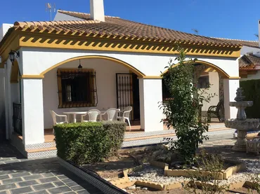 Chalet en  Avenida Río Segura - Foto 1