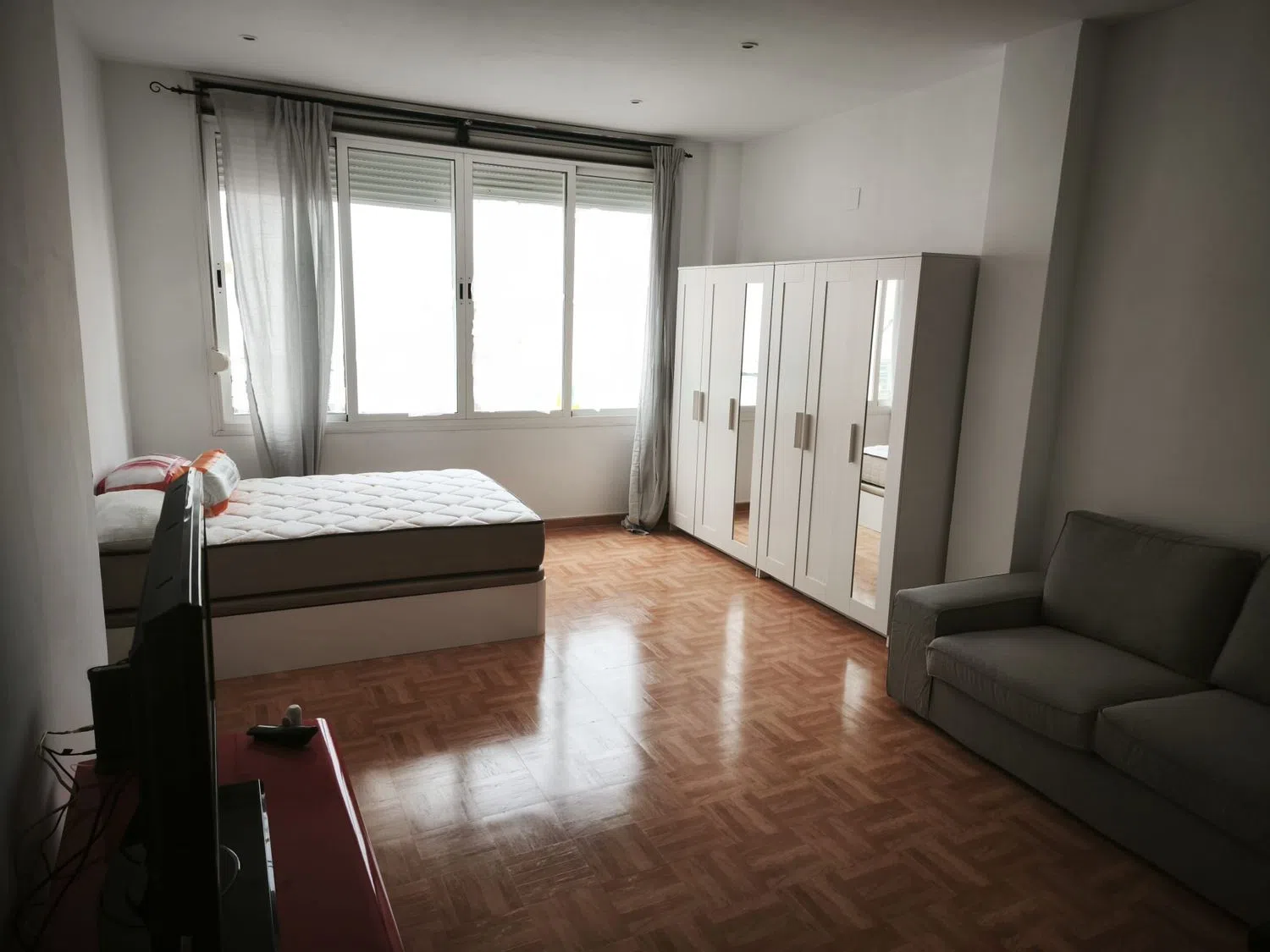 Estudio en plaza del Patrocinio, 3 - Foto 1