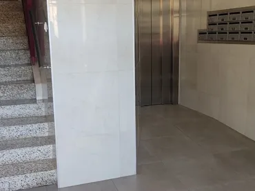 Piso en  Carrer de Joan d'Àustria 17 - Foto 1