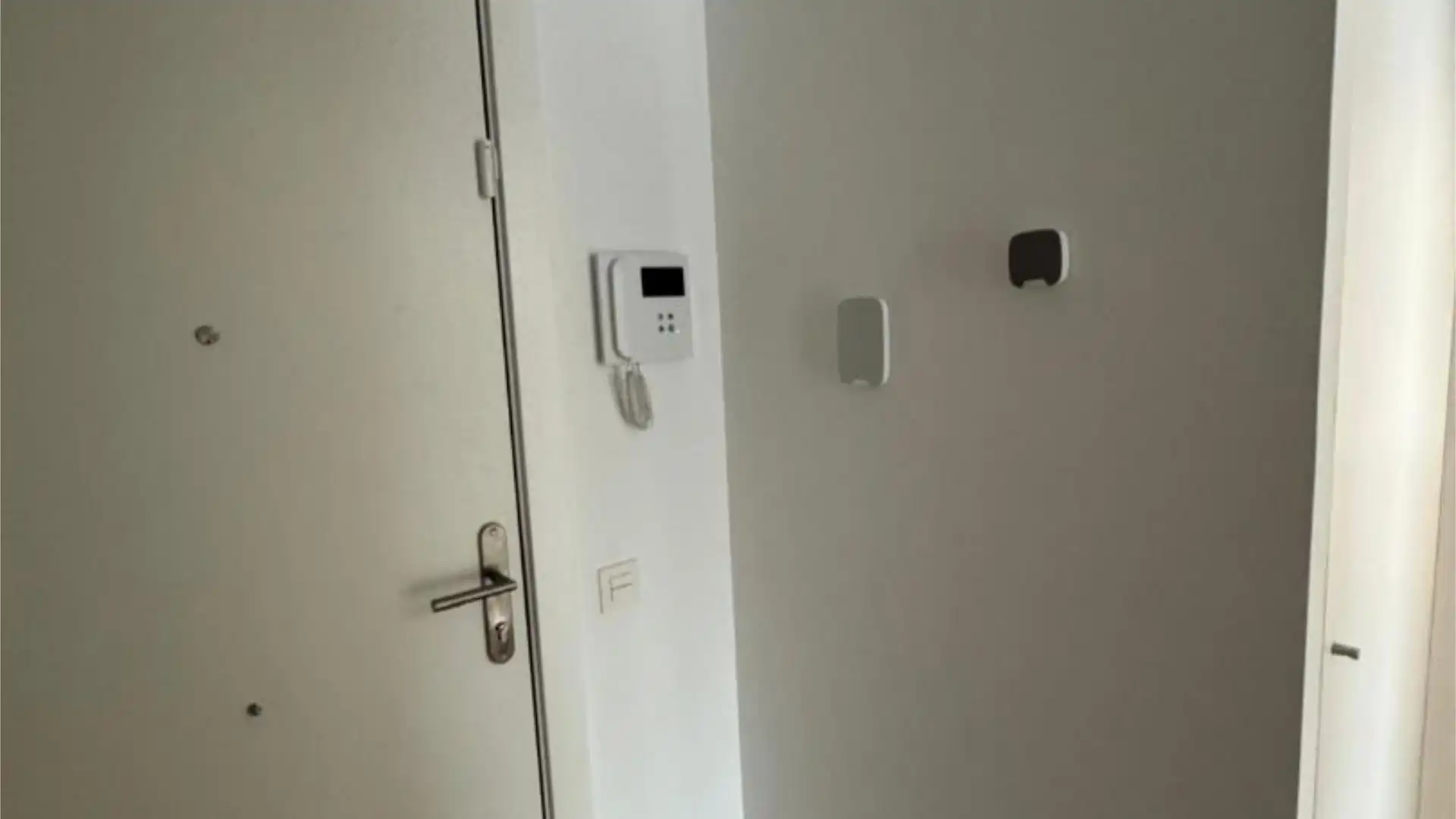 Piso en  Carrer de la Mar Tirrena 9 - Foto 7