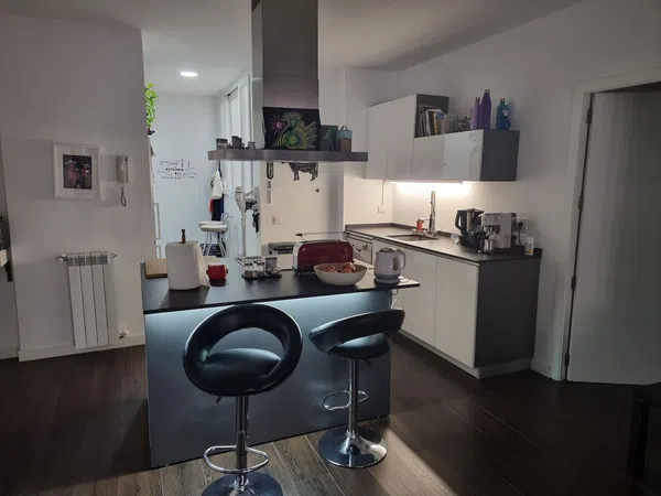 Piso en avenida del Mediterráneo, 9