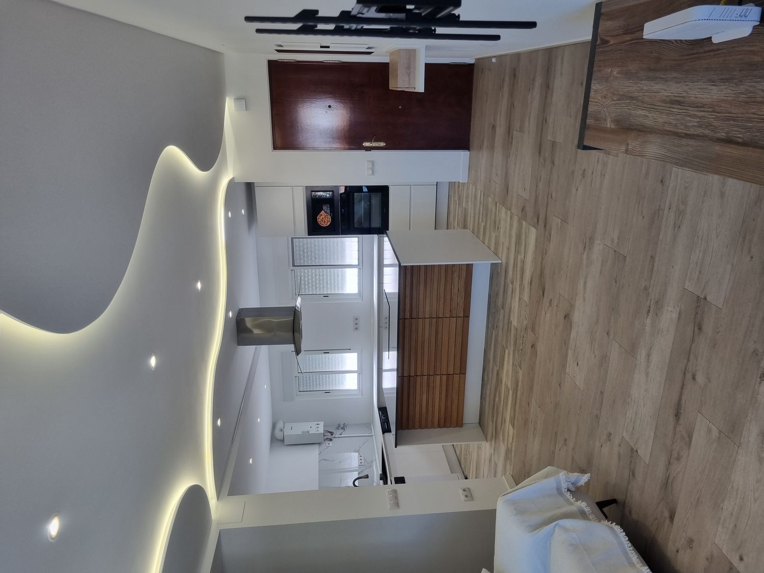 Piso en Urb. edificio rosa y clavel Barrio Zona Hispanidad - Vivar Téllez - Foto 2