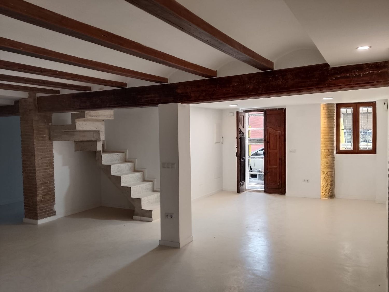 Chalet adosado en calle de Vicent Brull, 51 bajo - Foto 6