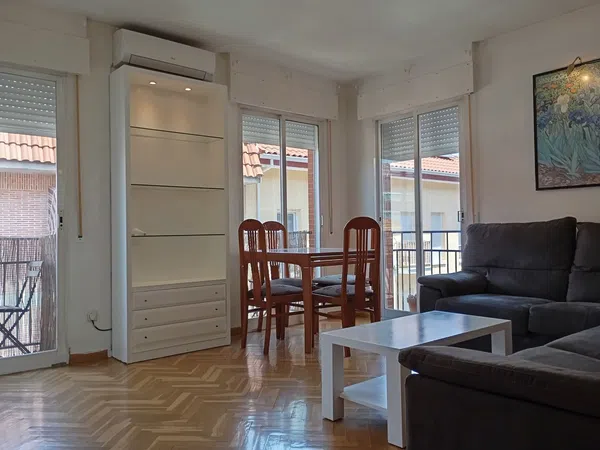 Dúplex en Calle de Antonio Machado, 69, Ciudad 70 - Foto 1