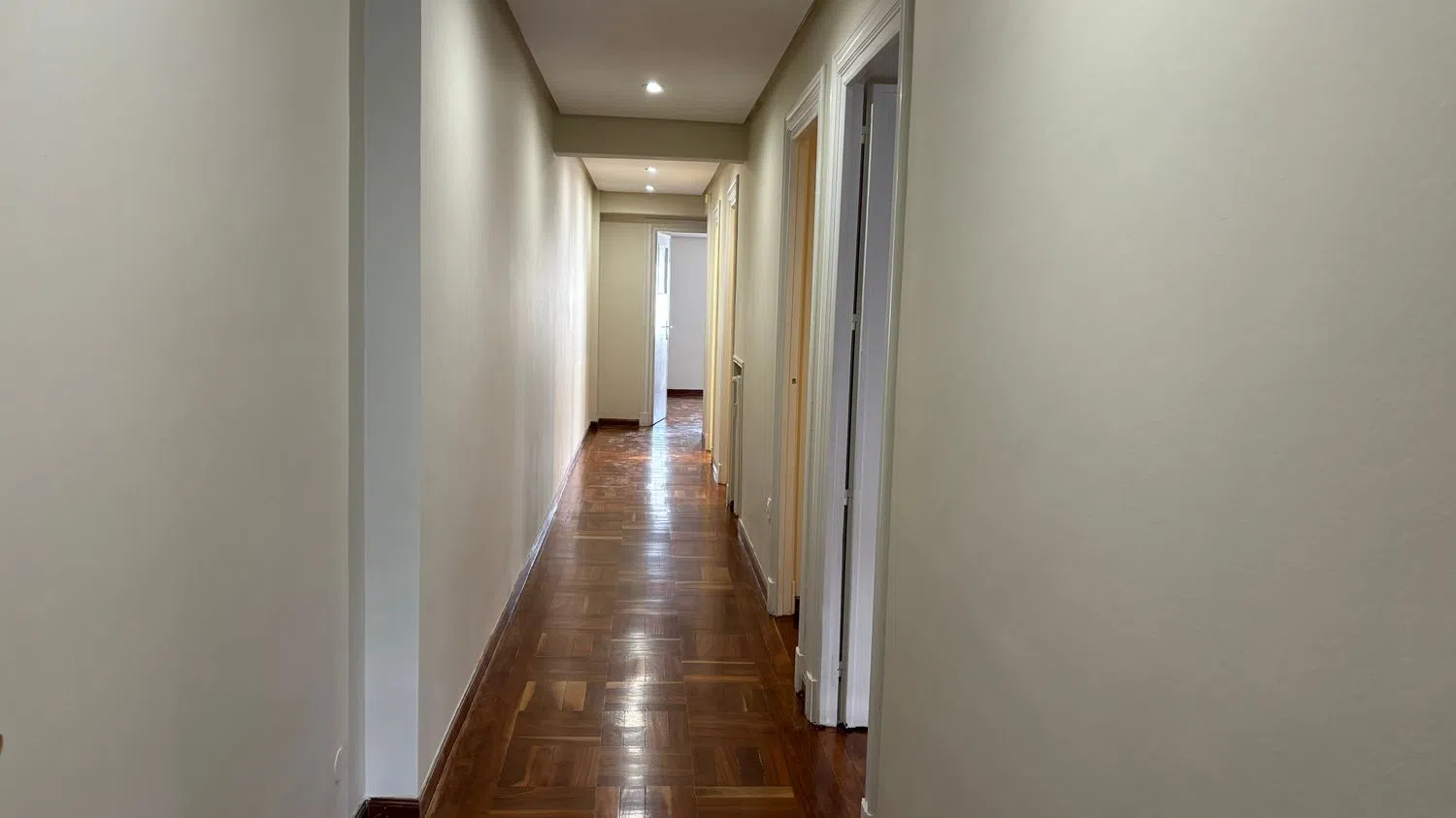 Piso en Barrio Castellana - Foto 11