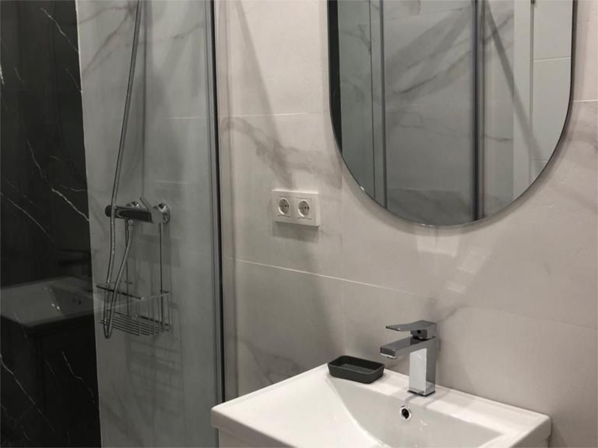 Piso en  Calle Conde de Robledo 1 - Foto 5